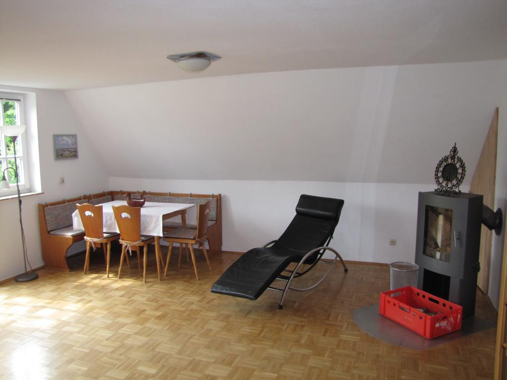 Hof Guttels Waldgasthof Ferienpension Rotenburg an der Fulda Oda fotoğraf