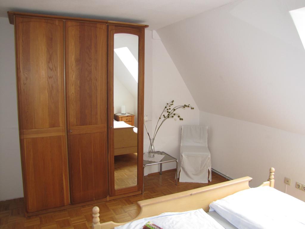 Hof Guttels Waldgasthof Ferienpension Rotenburg an der Fulda Oda fotoğraf